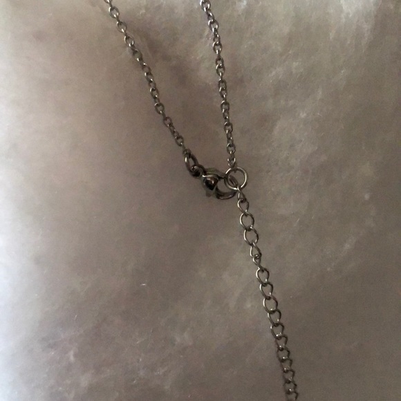 Unicorn Necklace - Picture 4 of 4